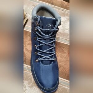 Stylish Navy Men's Boots